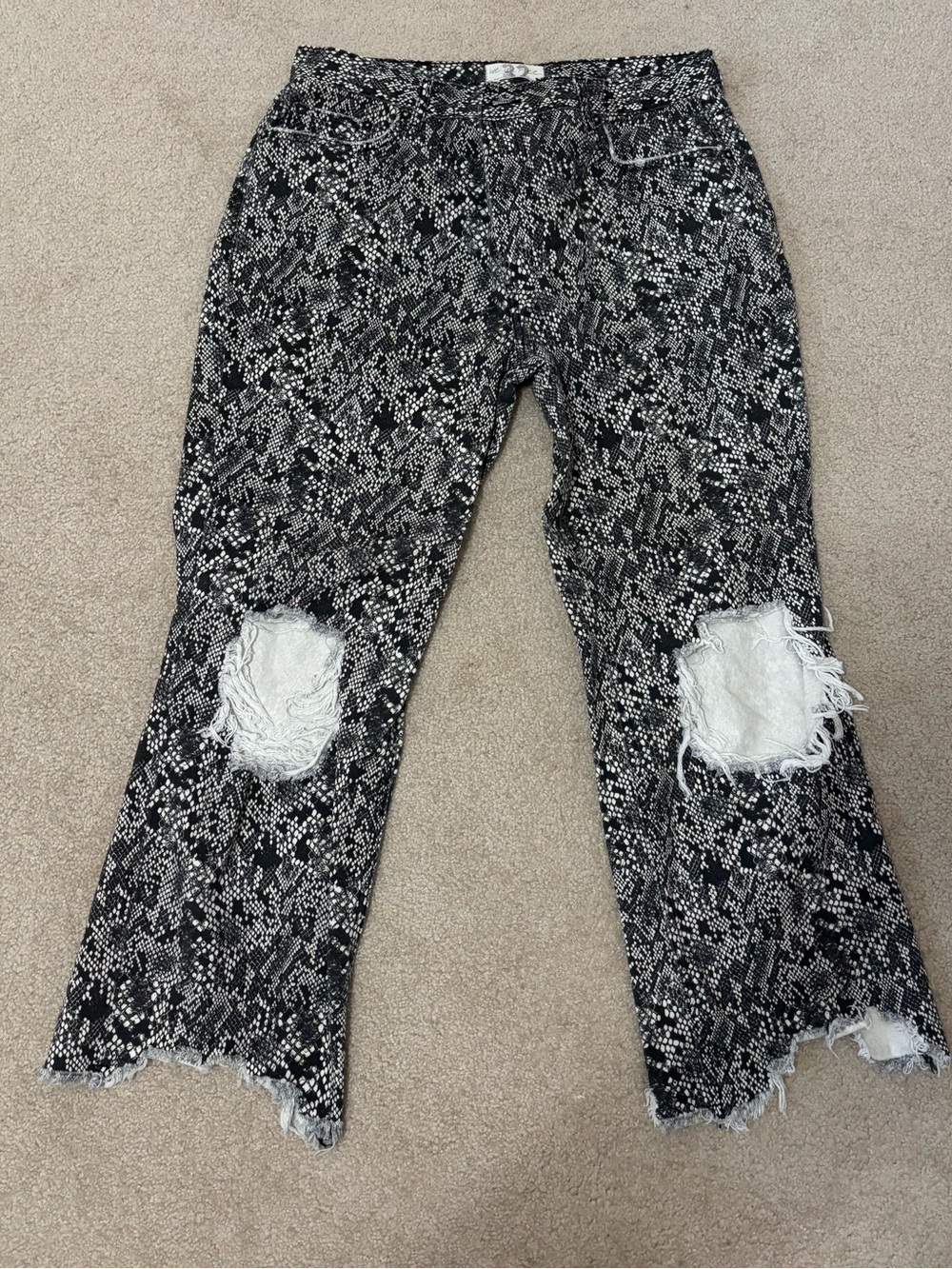 We The Free Women’s Black and White Snakeskin Print Jeans